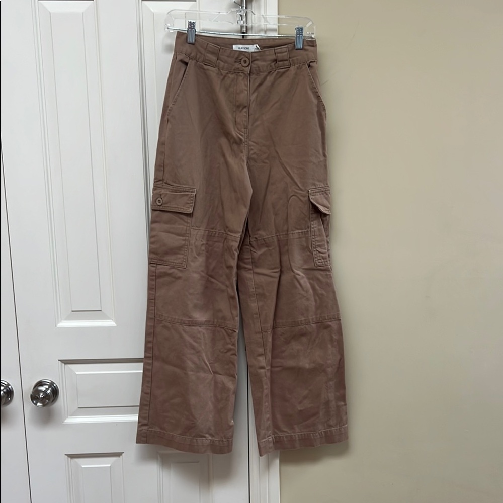 Women’s High Waisted Brown Cargo Pants